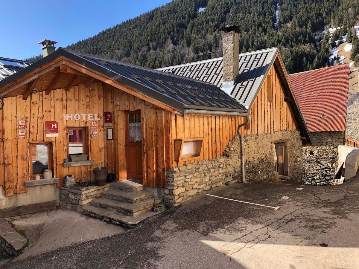 Auberge De La Foret Орі Екстер'єр фото