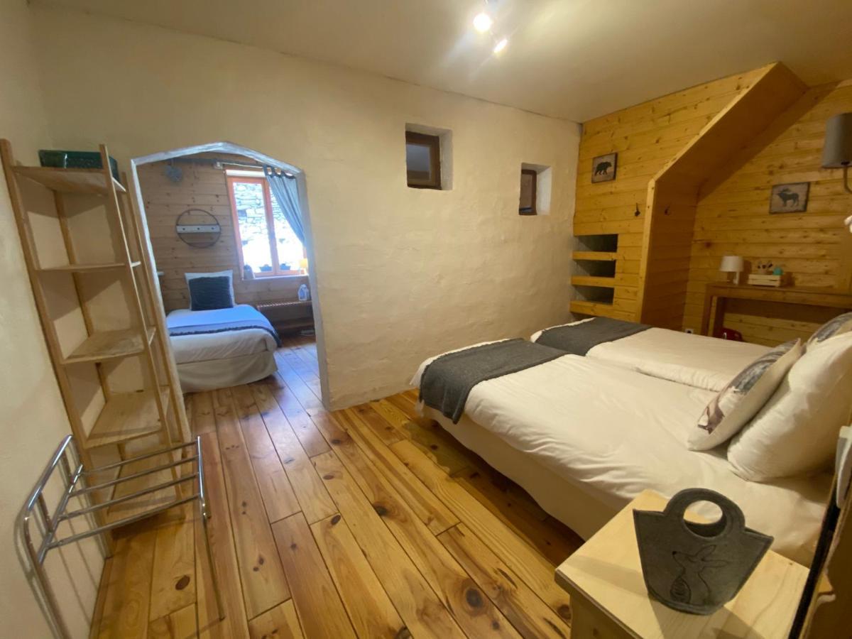 Auberge De La Foret Орі Екстер'єр фото