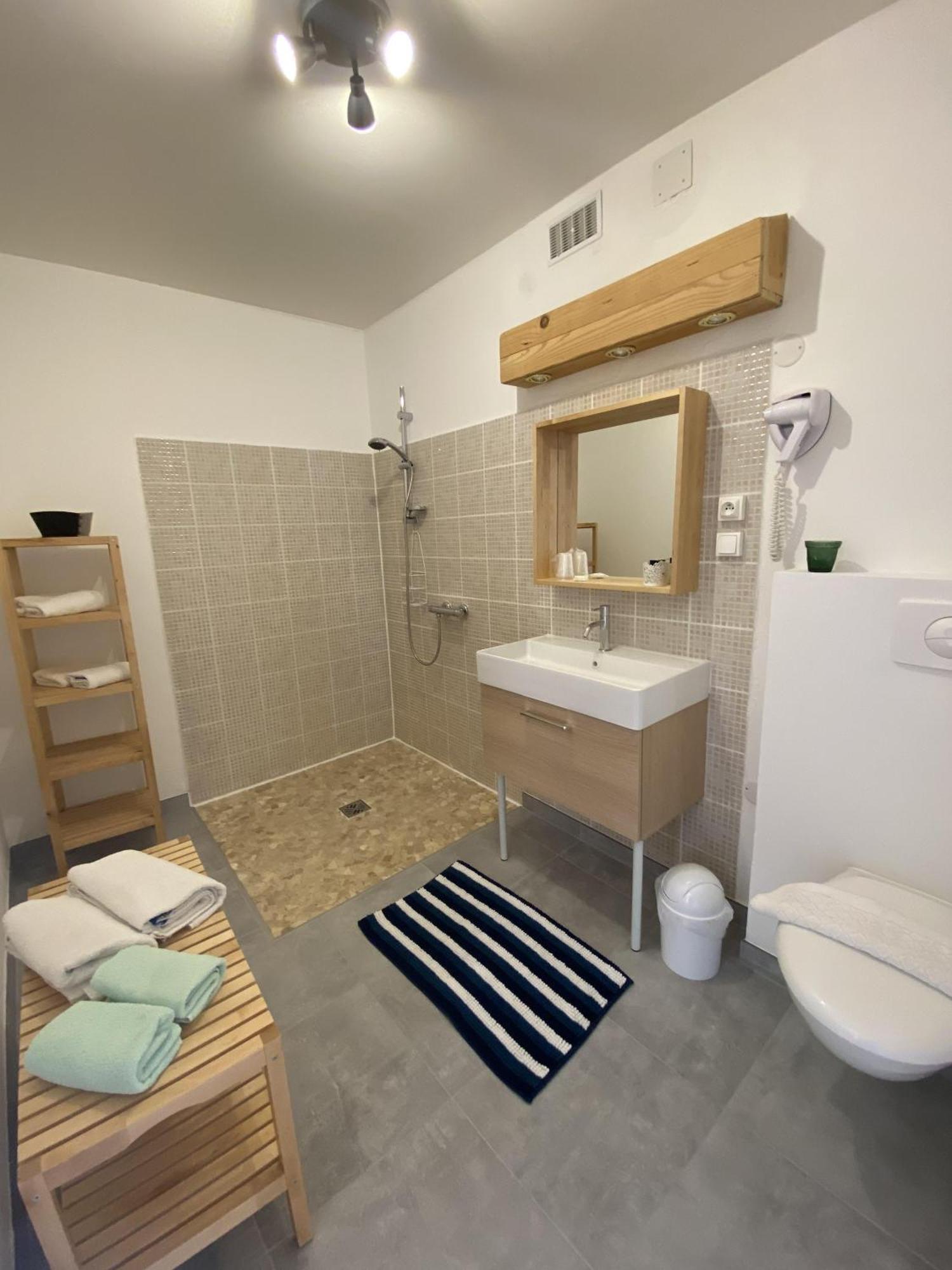 Auberge De La Foret Орі Номер фото